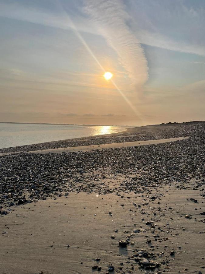 Le Du Phare Vue Sur *