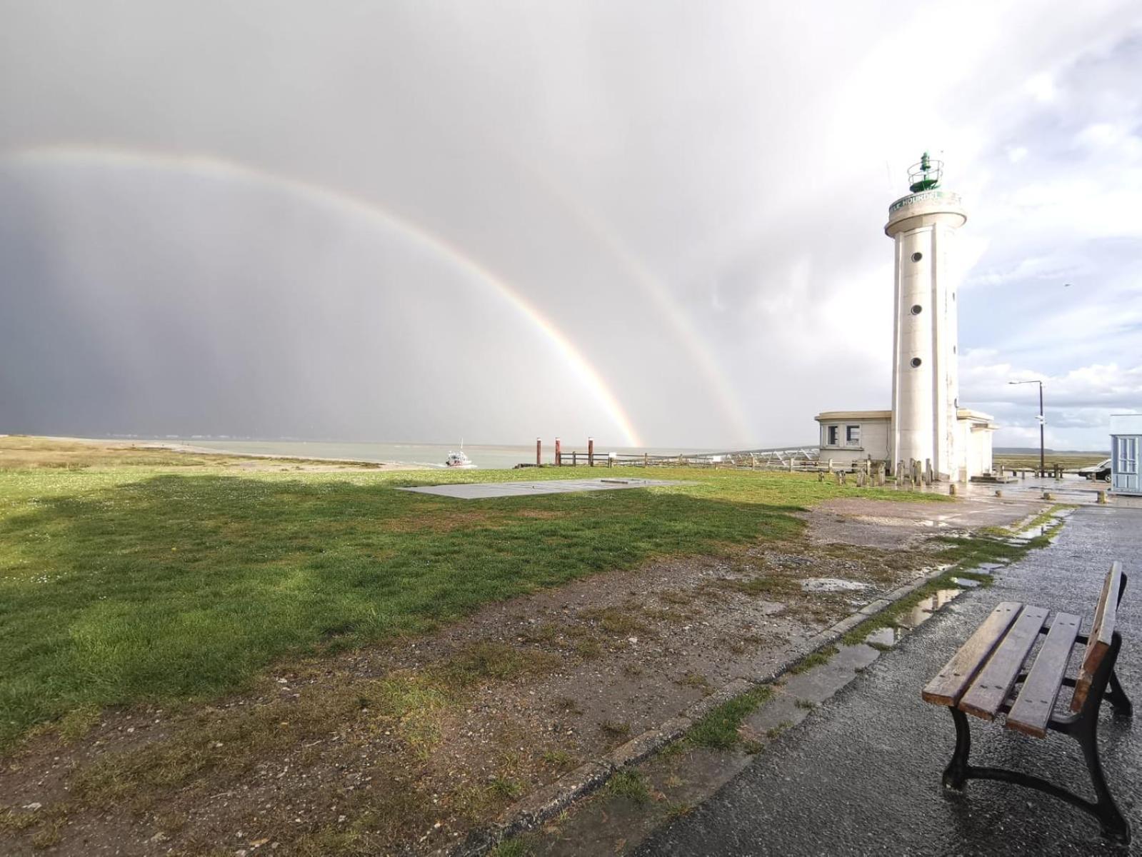 Le Du Phare Vue Sur